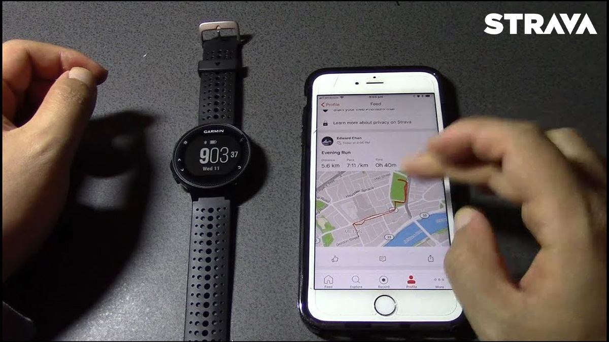 I dati del percorso vengono trasmessi dallo smartwatch all'app strada per gli sportivi