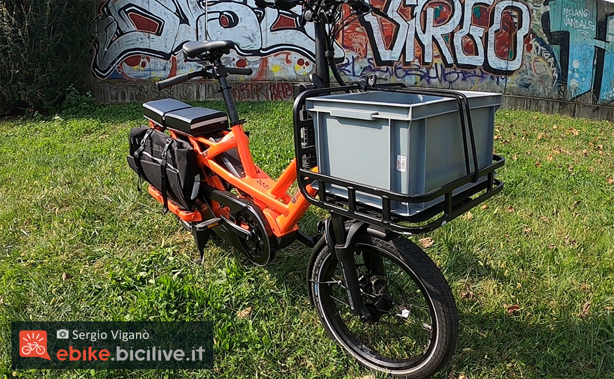 Una bici elettrica cargo di Tern testata da Sergio Viganò per BiciLive